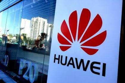 شركة Huawei تساعد بكين في بناء منصة بلوكتشين