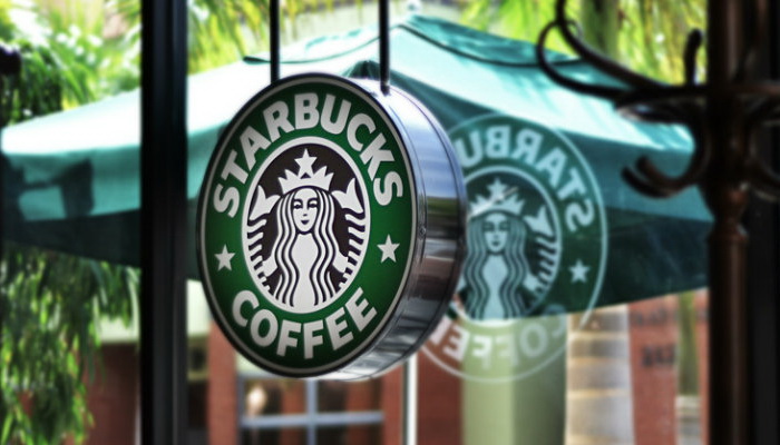 ستاربكس Starbucks تخطط لدخول عالم الرموز غير القابلة للاستبدال (NFT)